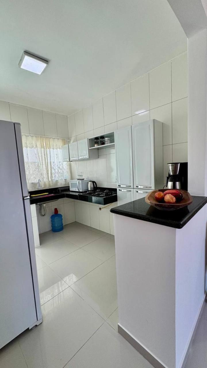 Casa de férias Casa Com 2 Quartos, Ar E Wi-fi - A 600m Da De Taperapua, Com Cozinha Equipada, Lavanderia, Sala Com Tv 50
